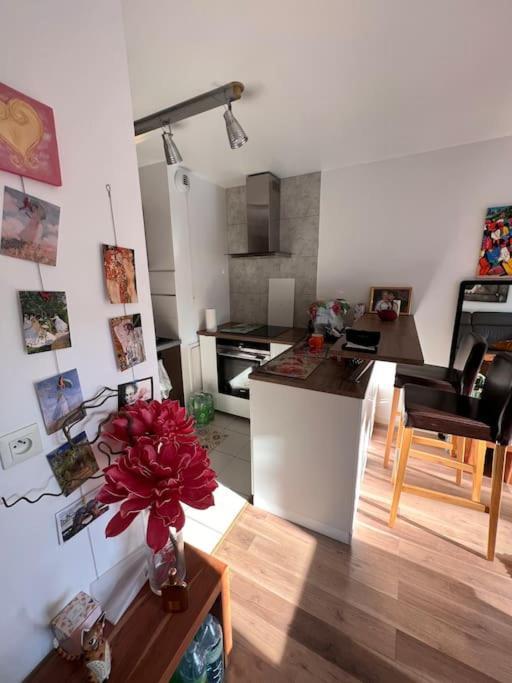 Appart 2 Chambres 17 Min De Paris Rosny-sous-Bois Eksteriør billede